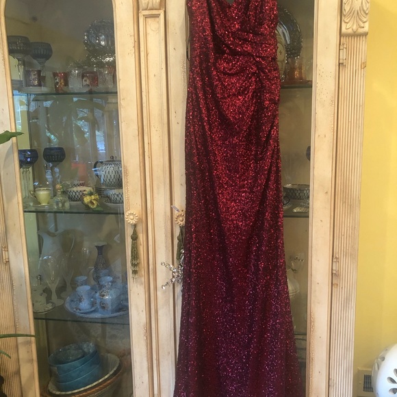 Sample Sorella Vita 8884 size10 sequin gown - Picture 2 of 5